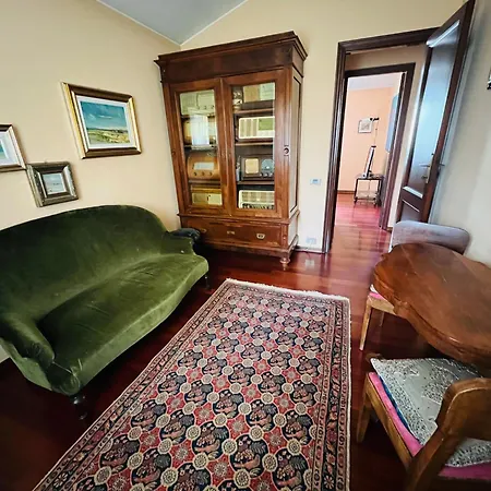 Bed & Breakfast Opera Deluxe