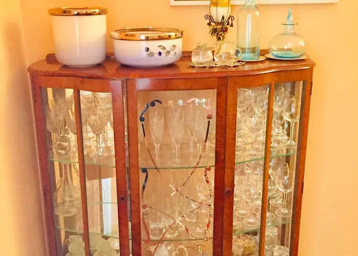 Bed & Breakfast Opera Deluxe